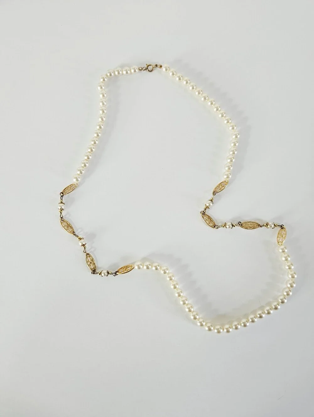 Vintage Faux Pearl Gold Filigree Scrollwork Opera Length Linked Station Necklace
